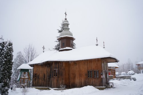 Binecuvântare arhierească la Mănăstirea Sihla Poza 166325