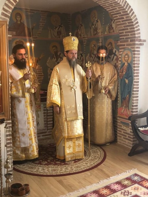 Binecuvântări pentru românii din Spania în duminica cinstirii sfintelor icoane Poza 166699