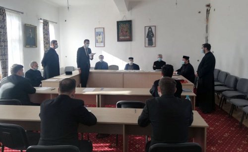 Evaluare a candidaților pentru un post clerical la Arad Poza 166743