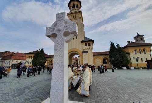 100 de ani de la punerea pietrei de temelie a Catedralei Arhiepiscopale din Alba Iulia Poza 167052