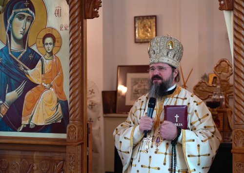 Cinstirea Sfintei Cruci în comunități românești din străinătate Poza 167798