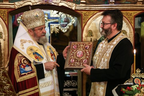 Parohia Sibiu-Turnişor IV şi-a primit noul preot paroh Poza 167779