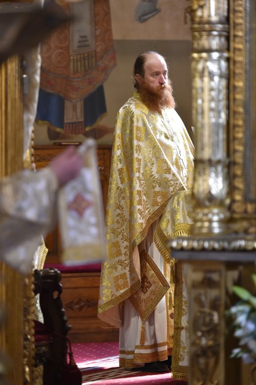 Binecuvântare patriarhală în zi de hram la Mănăstirea Cernica Poza 168073