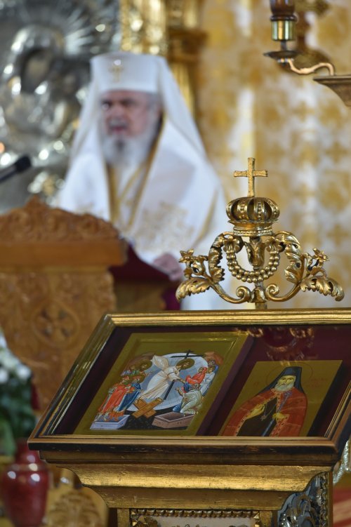 Binecuvântare patriarhală în zi de hram la Mănăstirea Cernica Poza 168093