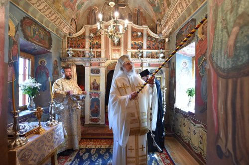 Binecuvântare patriarhală în zi de hram la Mănăstirea Cernica Poza 168101