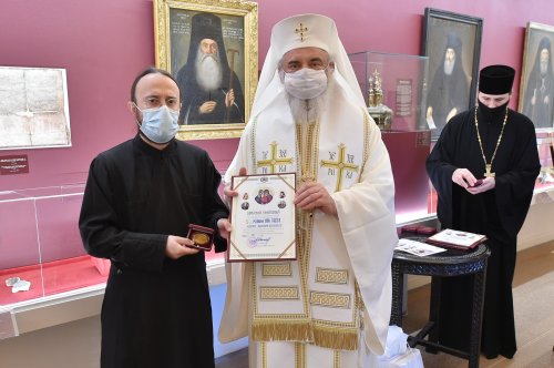 Binecuvântare patriarhală în zi de hram la Mănăstirea Cernica Poza 168110