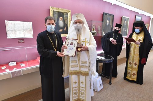 Binecuvântare patriarhală în zi de hram la Mănăstirea Cernica Poza 168112