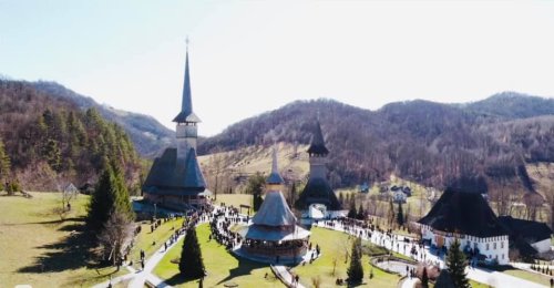 Slujire arhierească la Mănăstirea Bârsana, Maramureş Poza 168336