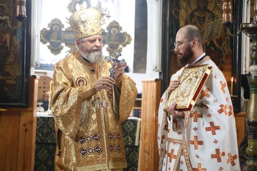 Credincioşii din Rod, Sibiu, şi-au primit noul preot paroh Poza 168772