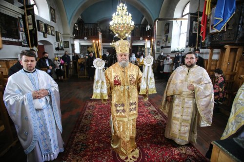 Credincioşii din Rod, Sibiu, şi-au primit noul preot paroh Poza 168773