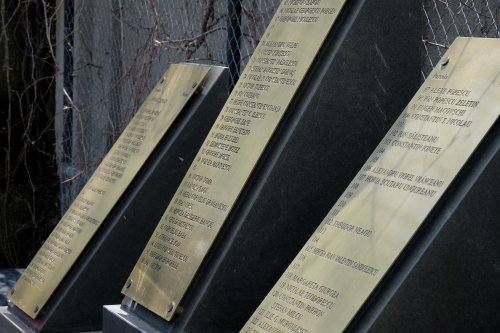 Membrii și donatorii marcanți ai Academiei Române pomeniți în cimitirul Bellu Poza 168920