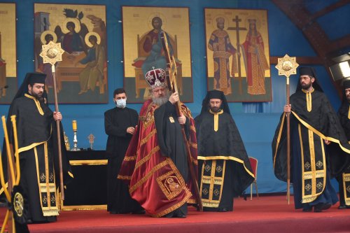 Slujba Sfintelor Pătimiri ale Domnului, la Catedrala Patriarhală Poza 169686