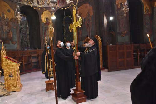 Slujba Sfintelor Pătimiri ale Domnului, la Catedrala Patriarhală Poza 169716