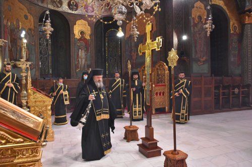 Slujba Sfintelor Pătimiri ale Domnului, la Catedrala Patriarhală Poza 169717