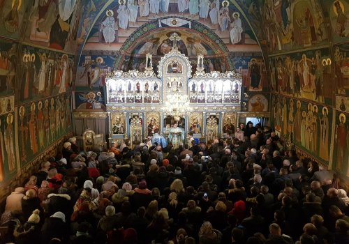 „Românul din diasporă se simte în biserică în plenitudinea casei părintești”