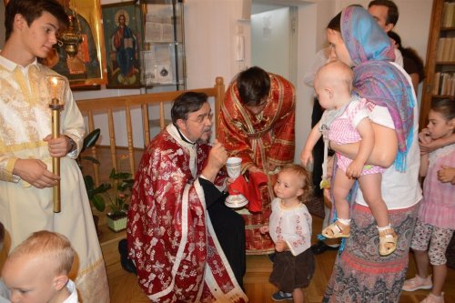 „Românul din diasporă se simte în biserică în plenitudinea casei părintești” Poza 169247