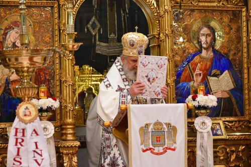 Vecernia misionară din prima zi de Paști la Catedrala Patriarhală Poza 169976