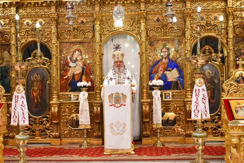 Vecernia misionară din prima zi de Paști la Catedrala Patriarhală Poza 169982
