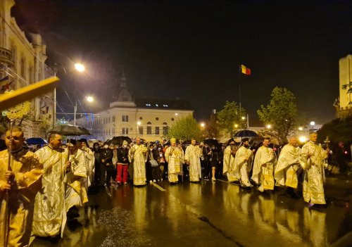 Prima zi de Paşti la Catedrala Mitropolitană din Cluj-Napoca Poza 170103