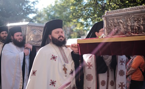 Sfântul Efrem cel Nou a fost cinstit la Mănăstirea Radu Vodă din Capitală Poza 170161