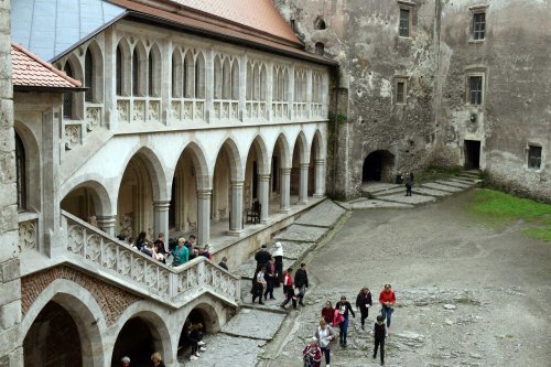 Program de vară la Castelul Corvinilor Poza 170267