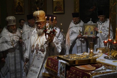 Sărbătoarea Învierii Domnului în Biserici Ortodoxe surori Poza 170249