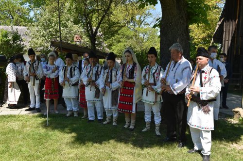 Aniversarea unui tezaur al spiritualităţii româneşti Poza 170703