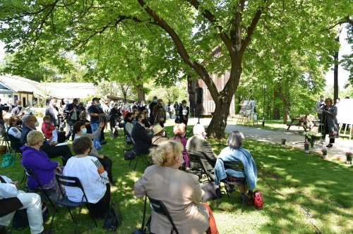 Aniversarea unui tezaur al spiritualităţii româneşti Poza 170709