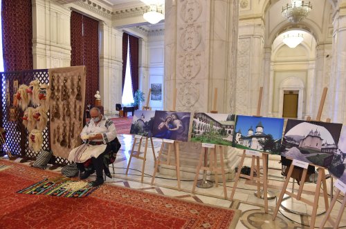 „Peisajul cultural-monahal Vânători-Neamț”, expoziţie  la Palatul Parlamentului Poza 170790