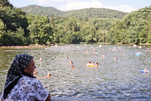 Peste 100.000  de pensionari  la tratament balnear în acest an  Poza 170776