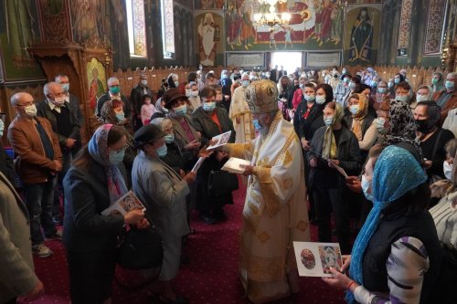 Duminica Sfintelor Femei Mironosiţe în orașul Galaţi Poza 171215