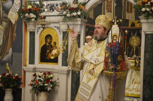 Sărbătoare în Parohia „Sfântul Apostol Andrei” din Oradea Poza 171309