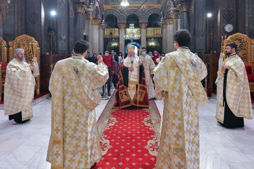 Slujba Privegherii în cinstea Sfinţilor Împăraţi la Catedrala Patriarhală Poza 171551