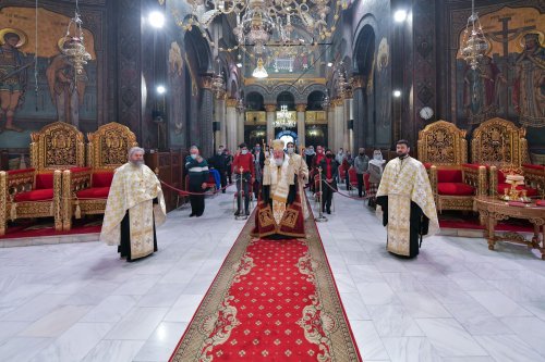 Slujba Privegherii în cinstea Sfinţilor Împăraţi la Catedrala Patriarhală Poza 171552