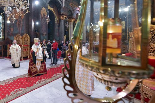 Slujba Privegherii în cinstea Sfinţilor Împăraţi la Catedrala Patriarhală Poza 171553