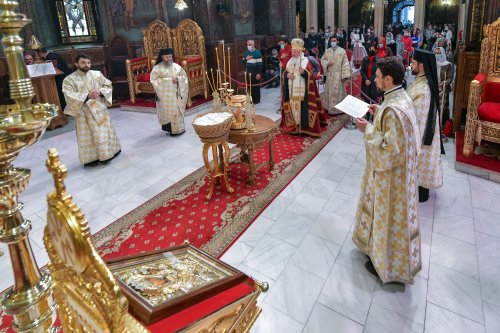 Slujba Privegherii în cinstea Sfinţilor Împăraţi la Catedrala Patriarhală Poza 171556