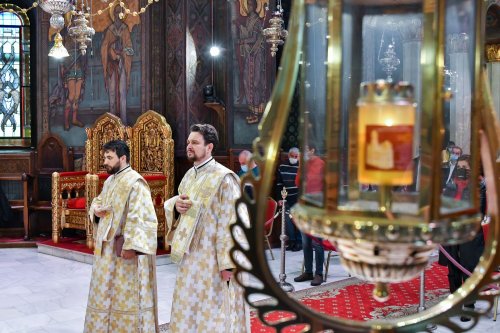 Slujba Privegherii în cinstea Sfinţilor Împăraţi la Catedrala Patriarhală Poza 171563
