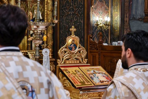 Slujba Privegherii în cinstea Sfinţilor Împăraţi la Catedrala Patriarhală Poza 171564