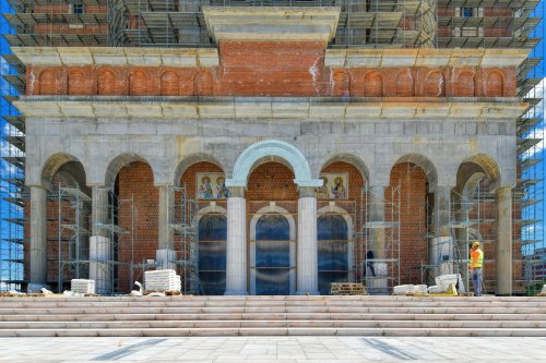 Stadiul lucrărilor pe șantierul Catedralei Naționale la finalul primăverii Poza 171395