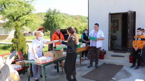 Voluntari din mai multe județe în sprijinul unor comunități prahovene Poza 171466