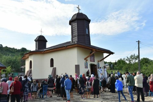 Sfințire de biserică în parohia vasluiană Bogești Poza 172050