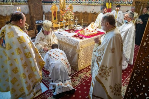 A fost hirotonit un preot pentru Parohia Ortodoxă Ucraineană din Capitală Poza 172498