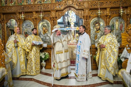 A fost hirotonit un preot pentru Parohia Ortodoxă Ucraineană din Capitală Poza 172505