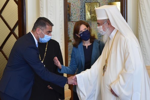 Ambasadorul Greciei  în vizită de prezentare la Patriarhia Română Poza 173294