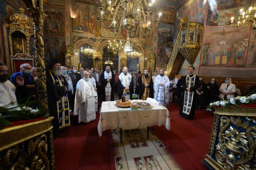 Slujire arhierească la Mănăstirea Golia din Iași Poza 173473