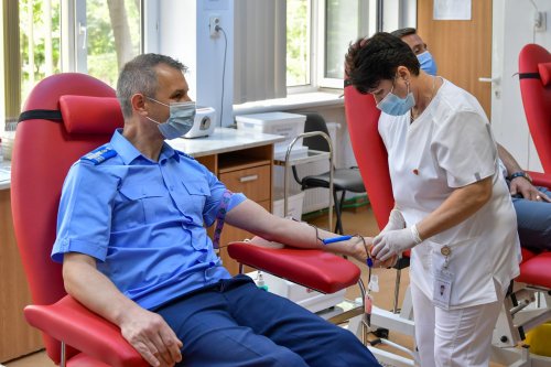 Ziua mondială a donatorului de sânge marcată în Capitală Poza 174018