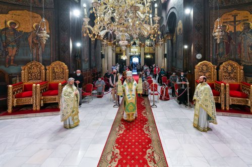 Sărbătoarea Pogorârii Sfântului Duh la Catedrala Patriarhală Poza 174507