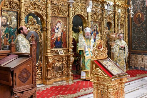 Sărbătoarea Pogorârii Sfântului Duh la Catedrala Patriarhală Poza 174510