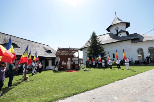 Sărbătoare cu semnificație istorică la mănăstirea prahoveană Turnu Poza 174973