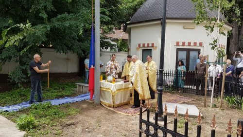 Ziua drapelului naţional, celebrată  în Parohia Bălăneanu din Capitală Poza 175210